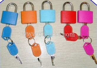 Porcellana Mini Plastic Lock /20MM Mini Lock fornitore